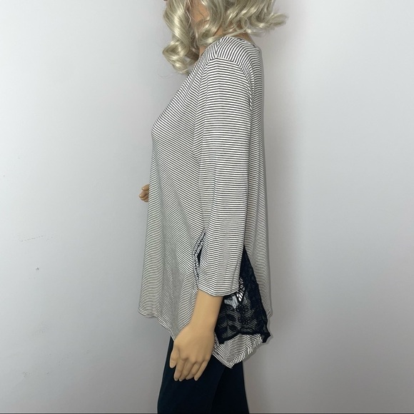Francesca’s Bird Cage Striped Top Lace Side Panels 3/4 Sleeve Size Small - Picture 7 of 13